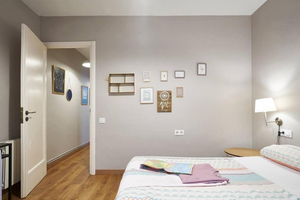 Bebarceloner Eixample - 2 Bedrooms Appartement